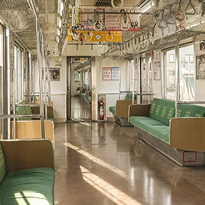木曜日の京王線
